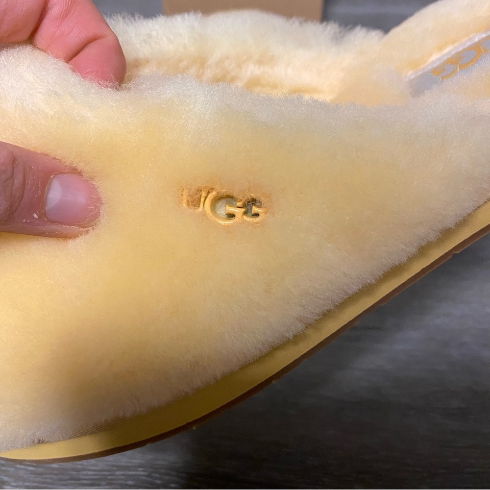 UGG | Annia Peep Toe Sheepskin Slippers New In Box - Picture 5 of 8